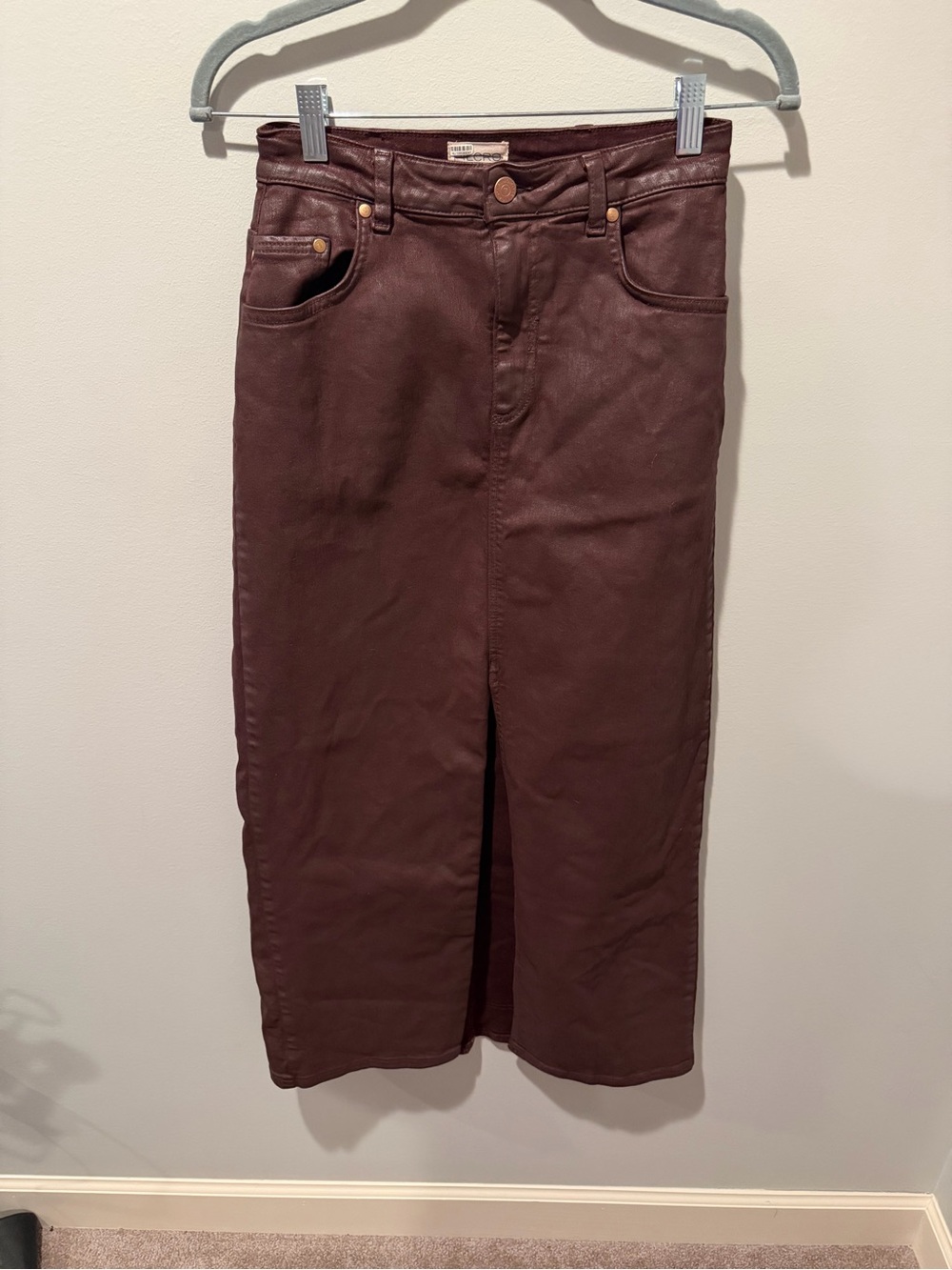 Pilcro Anthropologie Brown Coated Denim Maxi Skirt Size 6 - Picture 8 of 8